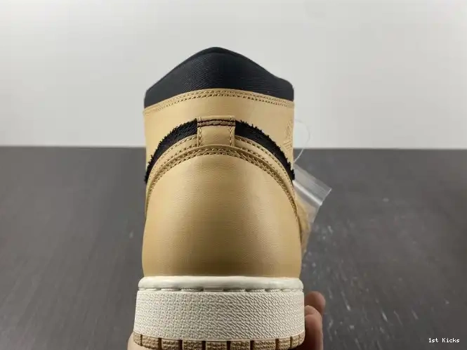 1st Kicks Shoes 555088-202 1 OG Jordan Heirloom High Air 0616